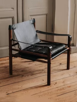 Yun Xi Nordic Retro Sofa Chair Designer Hotel B&B Balcony Leisure Chair Solid Wood Saddle Leather Hunting Chair